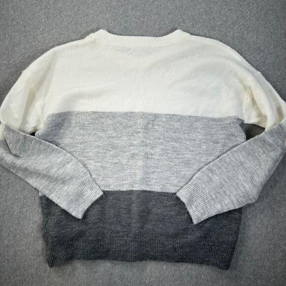Pigalle Colorblock Crewneck Sweater Size Medium Gray Fuzzy Pullover - Picture 9 of 9